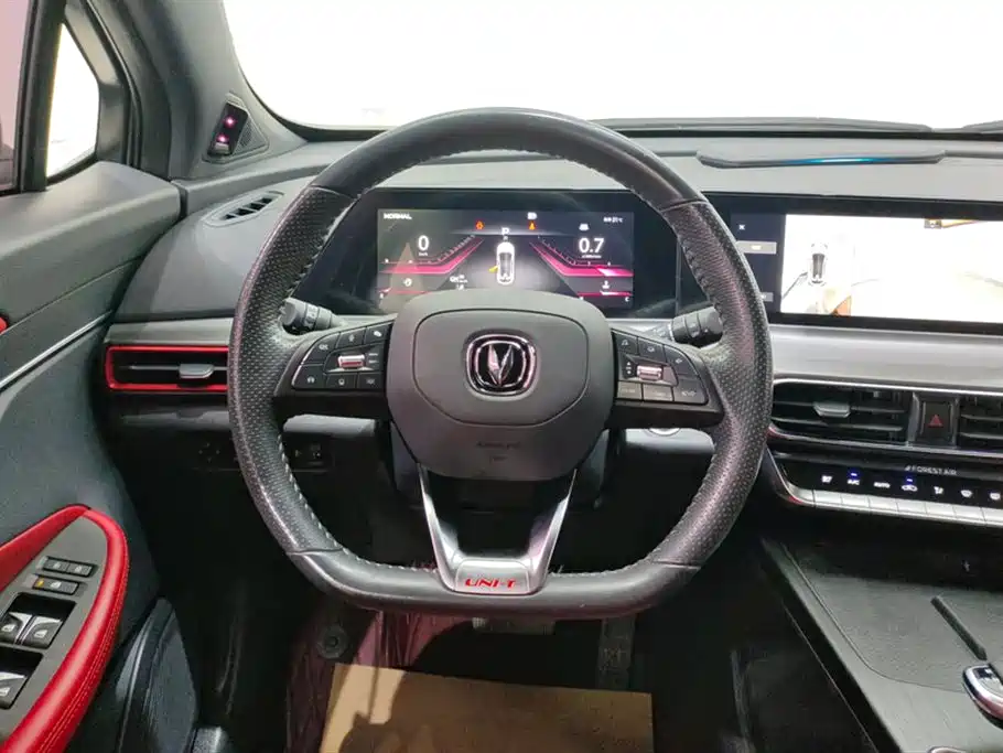 Changan UNI-T 2020 1.5T flagship model купить на сайте DeffCars