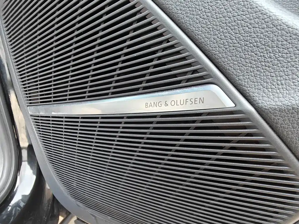 Audi Q7 2022 55 TFSI quattro S line sports купить на сайте DeffCars