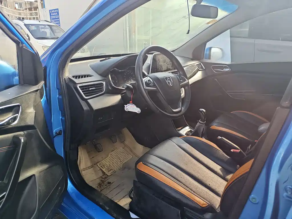 Baojun 310 2016 1.2L manual luxury model купить на сайте DeffCars