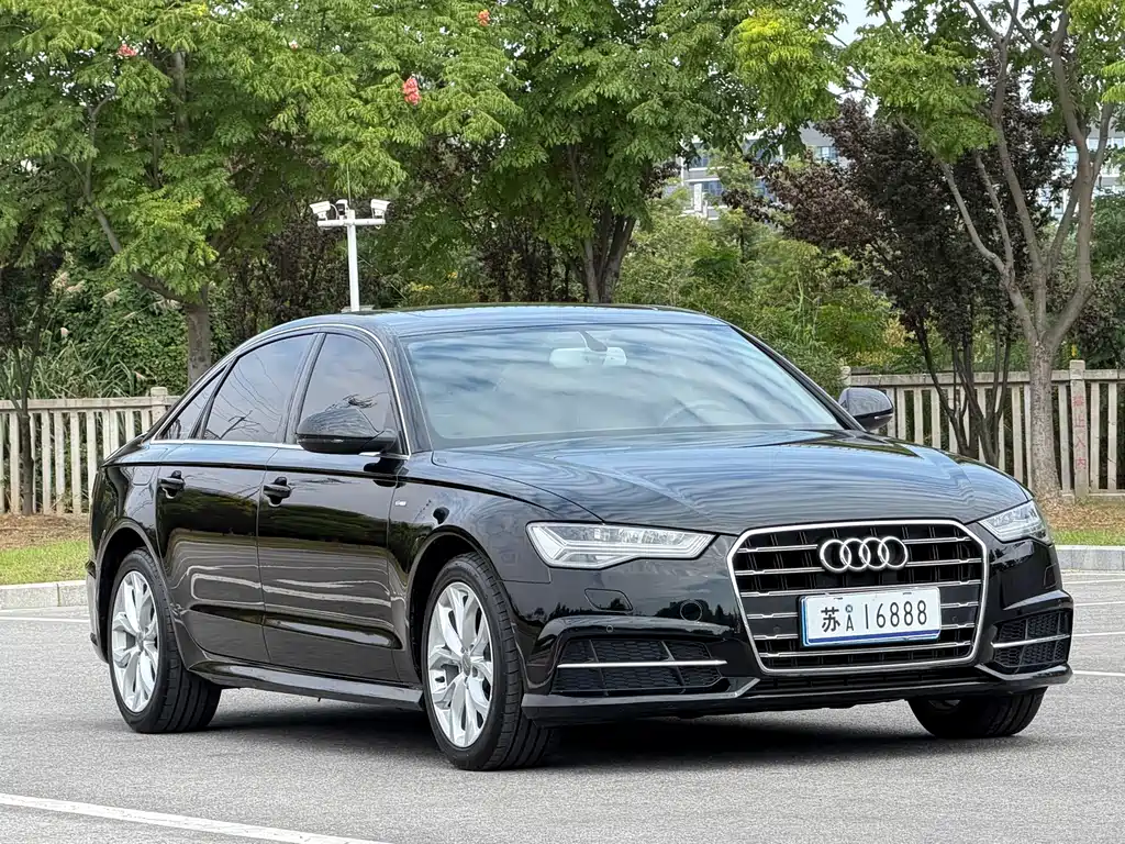 Audi A6L 2018 30th Anniversary Model 35 TFSI Fashion Model купить на сайте DeffCars
