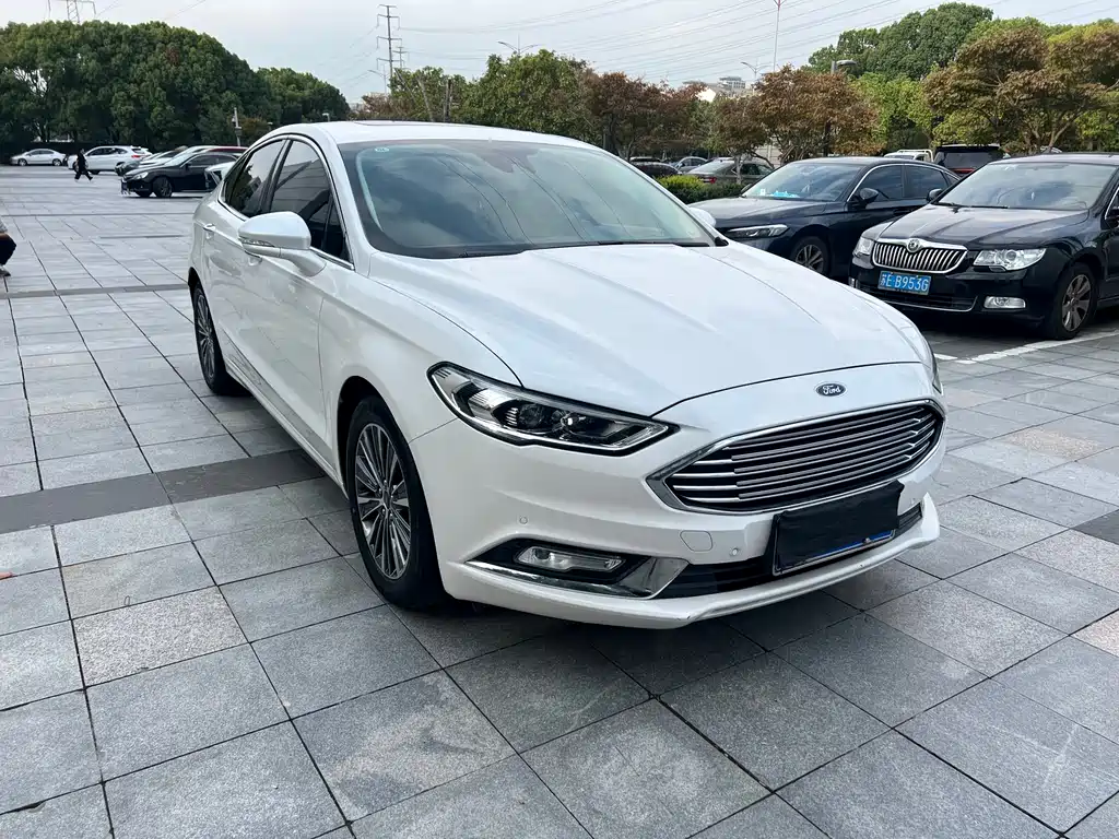 Mondeo 2017 EcoBoost 200 Luxury купить на сайте DeffCars