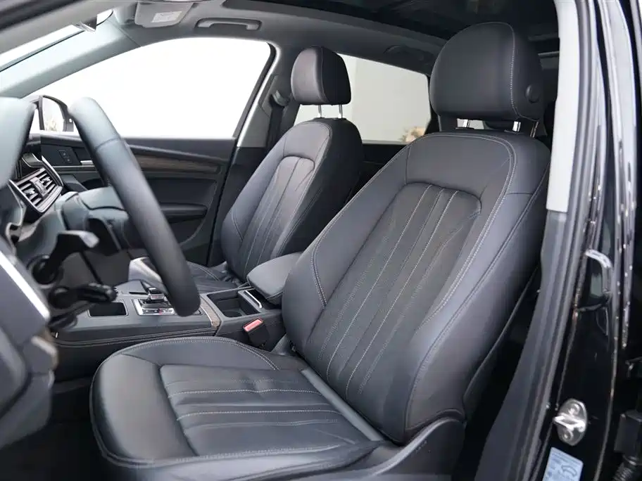 Audi Q5L 2022 facelift 40T luxury and elegant model купить на сайте DeffCars