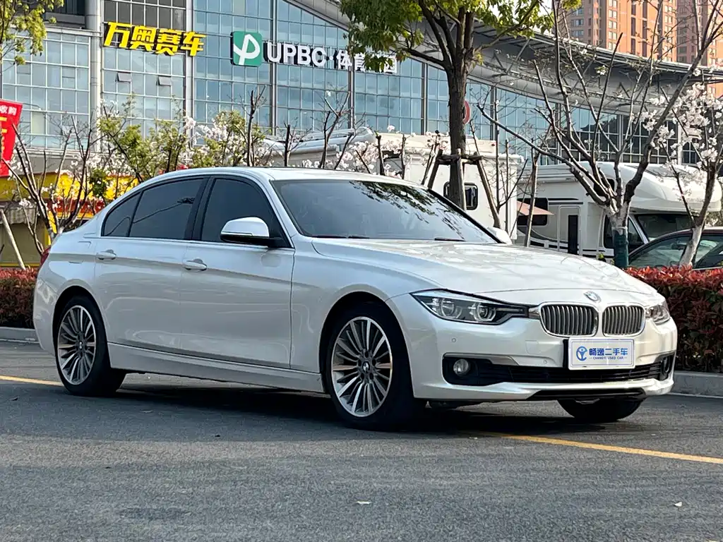 BMW 3 Series 2019 320Li Fashion Model купить на сайте DeffCars