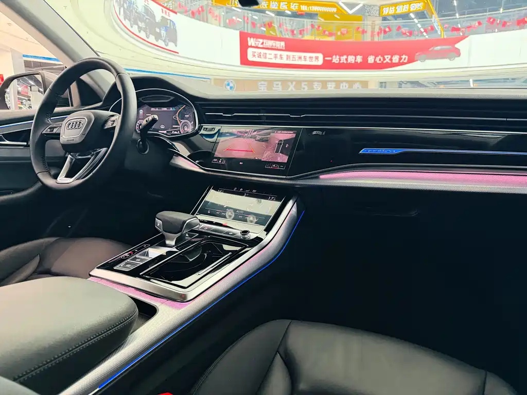 Audi Q8 2019 45 TFSI luxury and elegant model купить на сайте DeffCars