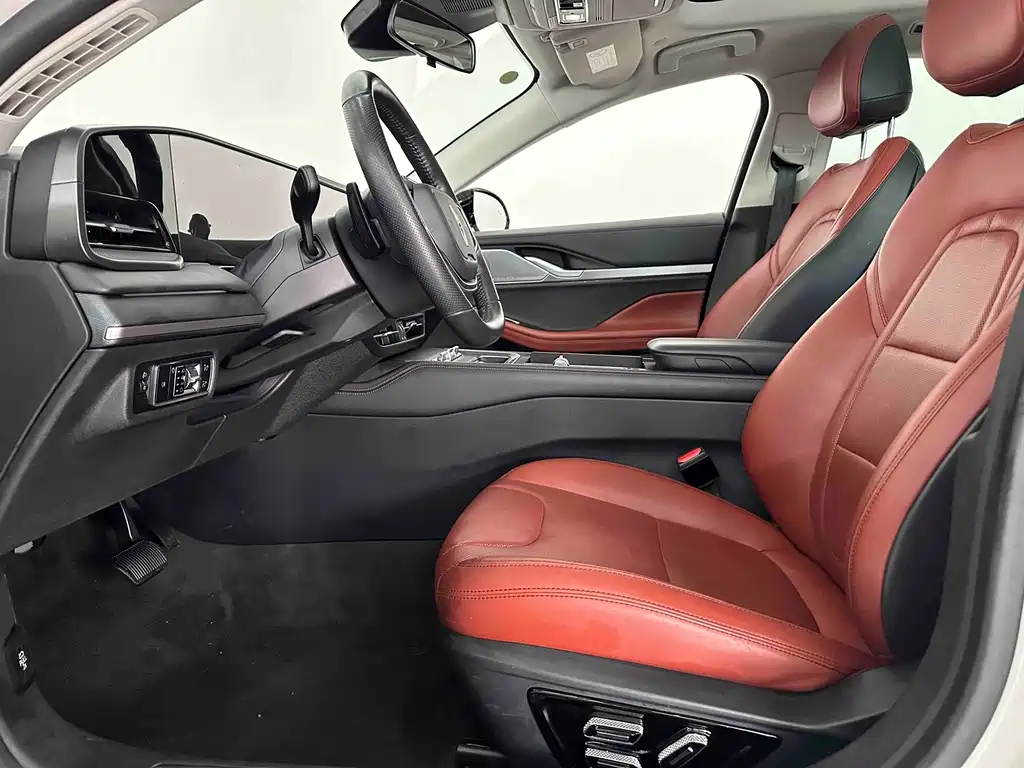 Lincoln Z 2024 2.0T Premium Edition купить на сайте DeffCars