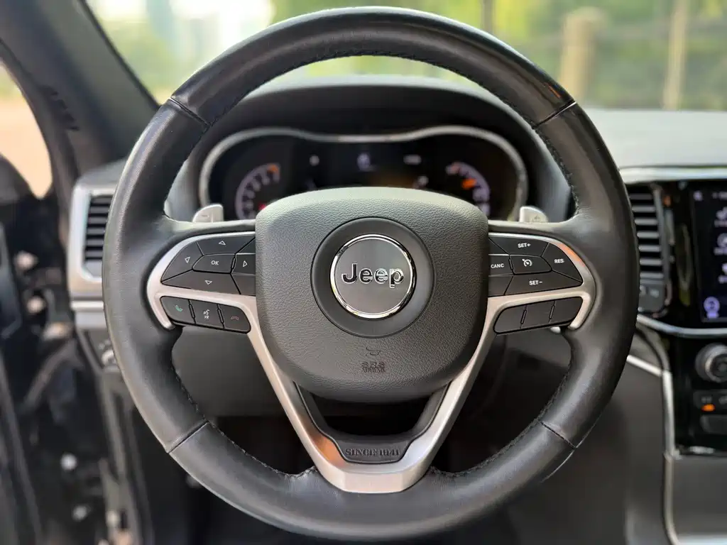 Grand Cherokee (импорт) 2020 3.0L Elite Navigation Edition купить на сайте DeffCars