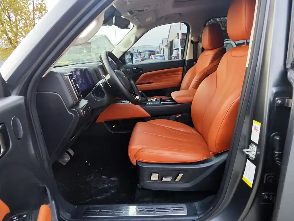 Haval H9 2024 2.0T gasoline four-wheel drive extreme version купить на сайте DeffCars