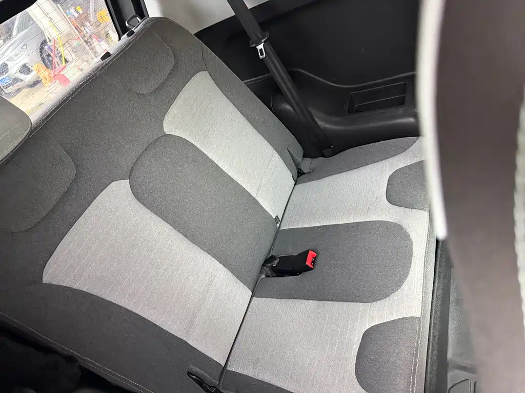 Little Ant 2018 400 2-seater Smart Edition купить на сайте DeffCars