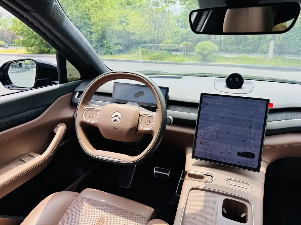 NIO ES8 2023 75kWh Executive Edition купить на сайте DeffCars