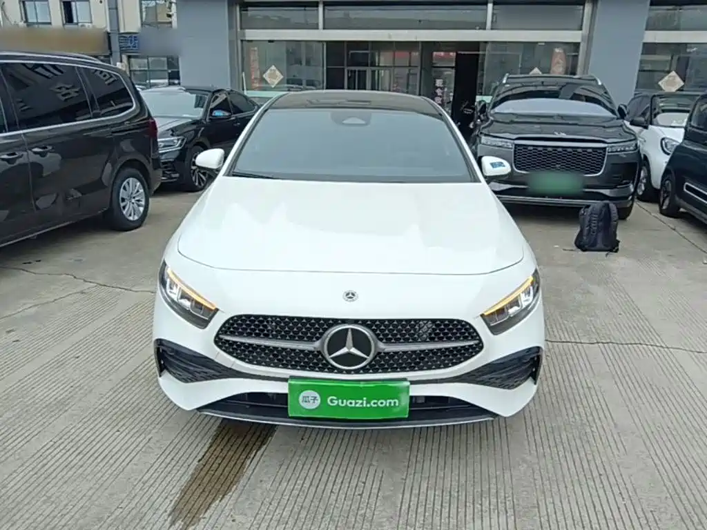 Mercedes-Benz A-Class 2024 facelift A 200 L fashionable model купить на сайте DeffCars