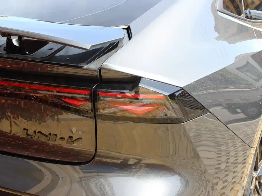 Changan UNI-V 2025 third generation 2.0T powerful model купить на сайте DeffCars