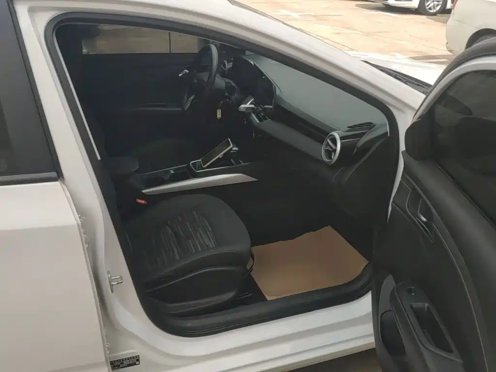 Cruze 2023 1.5L dual-clutch enjoyment version купить на сайте DeffCars