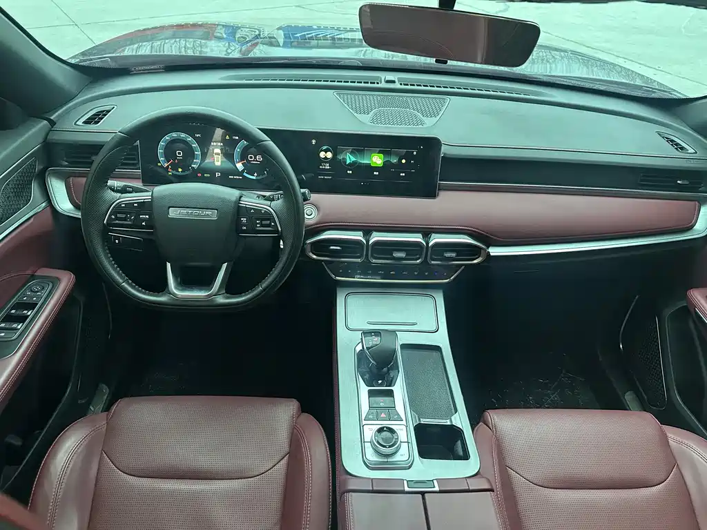 Jietu X70 PLUS 2023 model 1.5T DCT Ziqiang PRO 5 seats купить на сайте DeffCars