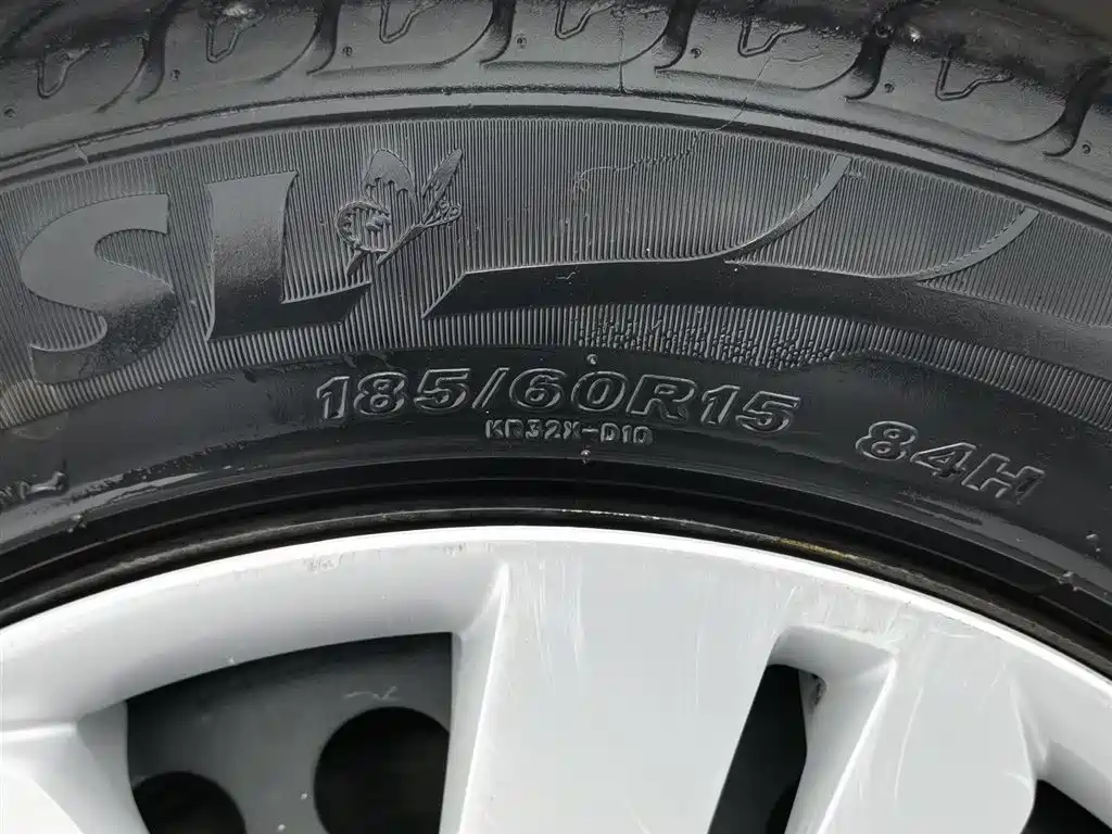 Fengfan 2017 1.5L CVT Comfort Edition купить на сайте DeffCars