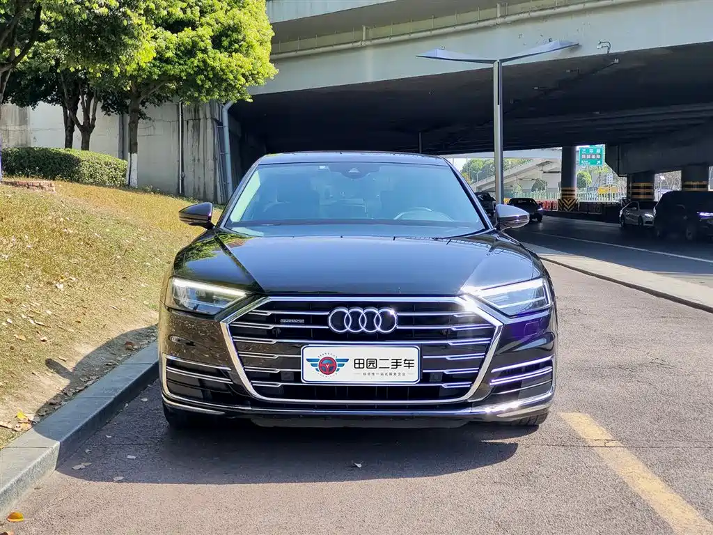 Audi A8 2018 A8L 55 TFSI quattro launch version elite model купить на сайте DeffCars