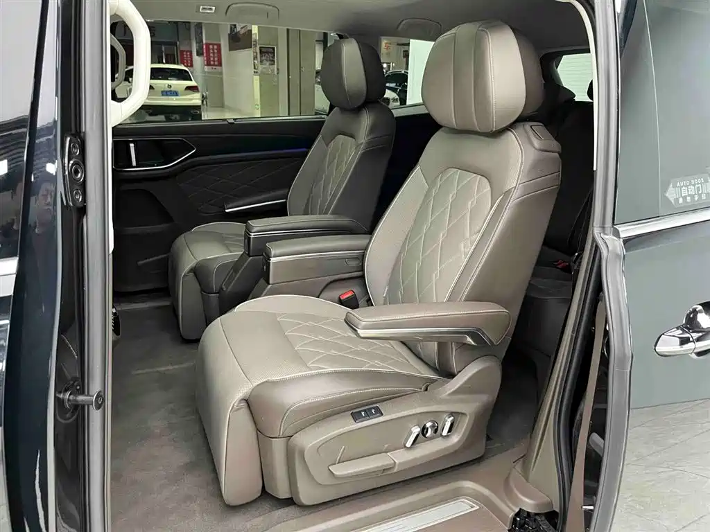 Weiran 2024 380TSI Premium Edition купить на сайте DeffCars