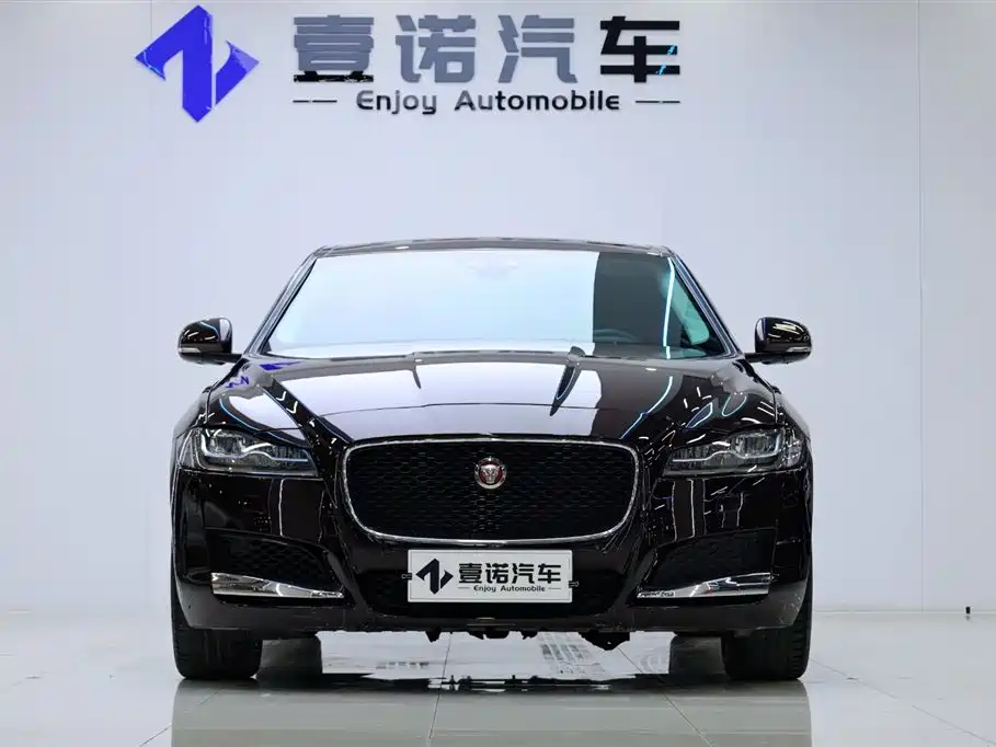 Jaguar XFL 2018 XFL 2.0T 250PS Deluxe Edition купить на сайте DeffCars