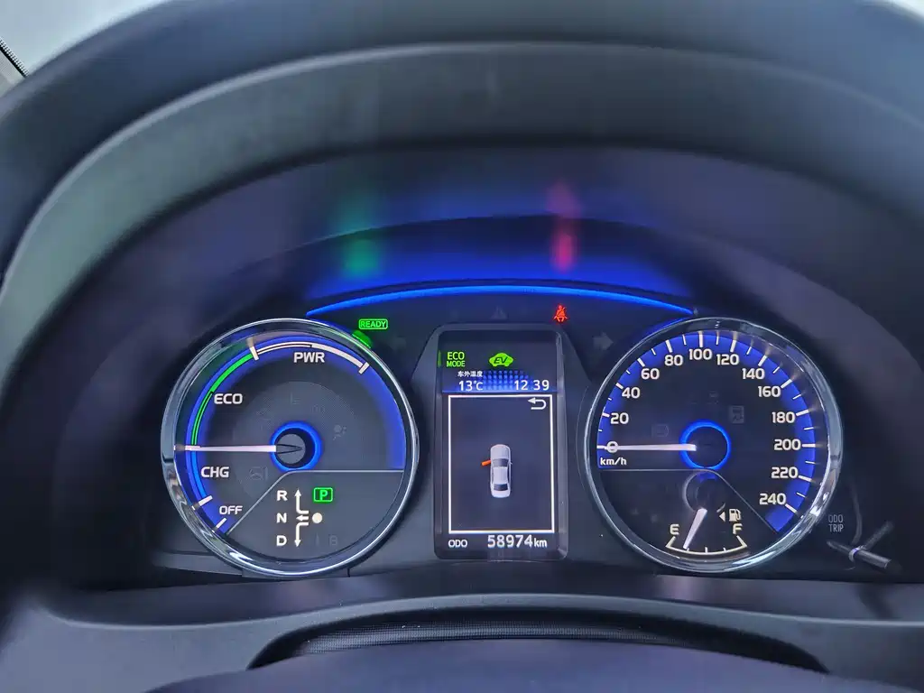 Corolla Dual Engine E+ 2019 1.8L E-CVT Deluxe Edition купить на сайте DeffCars