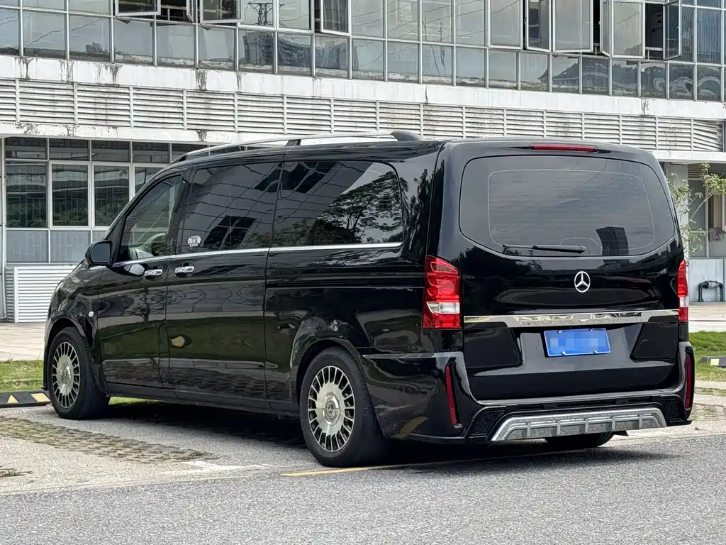 Vito 2021 2.0T Business Edition 7 seats купить на сайте DeffCars