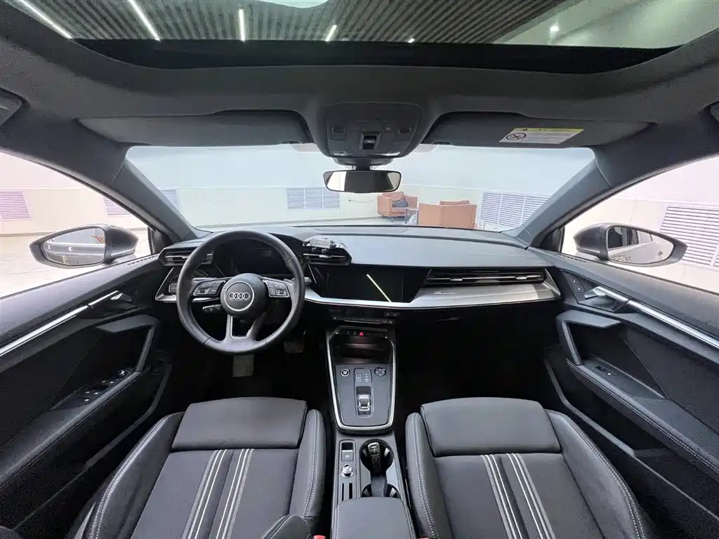 Audi A3 2023 A3L Limousine 35 TFSI Fashionable and Sporty купить на сайте DeffCars