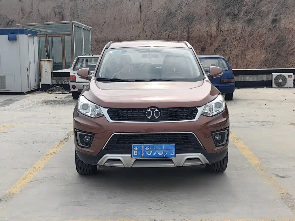 Saab X35 2016 1.5L automatic luxury version купить на сайте DeffCars