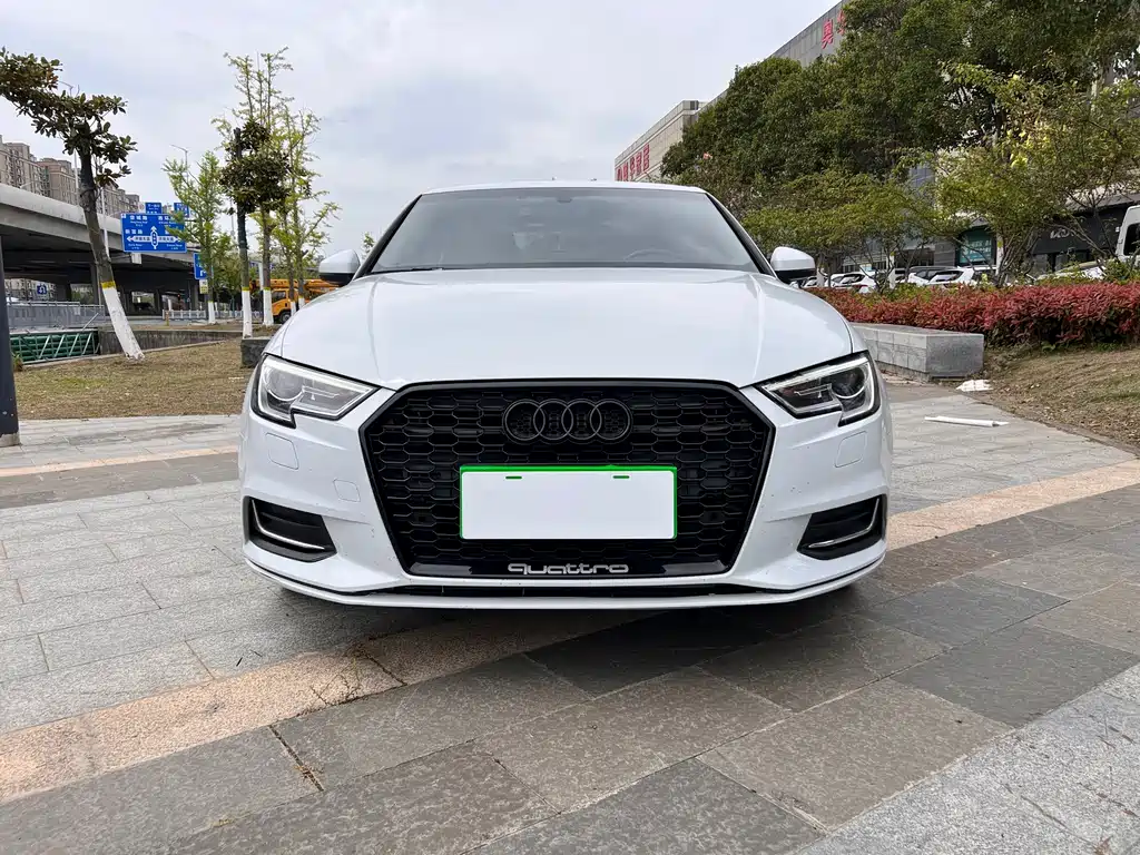 Audi A3 2019 Limousine 35 TFSI Enterprising National VI купить на сайте DeffCars