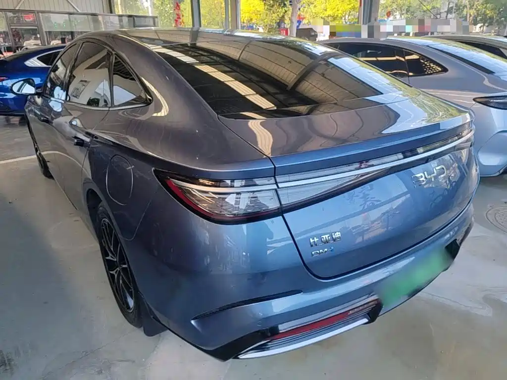 Seal 2023 DM-i 1.5L 121km luxury model купить на сайте DeffCars