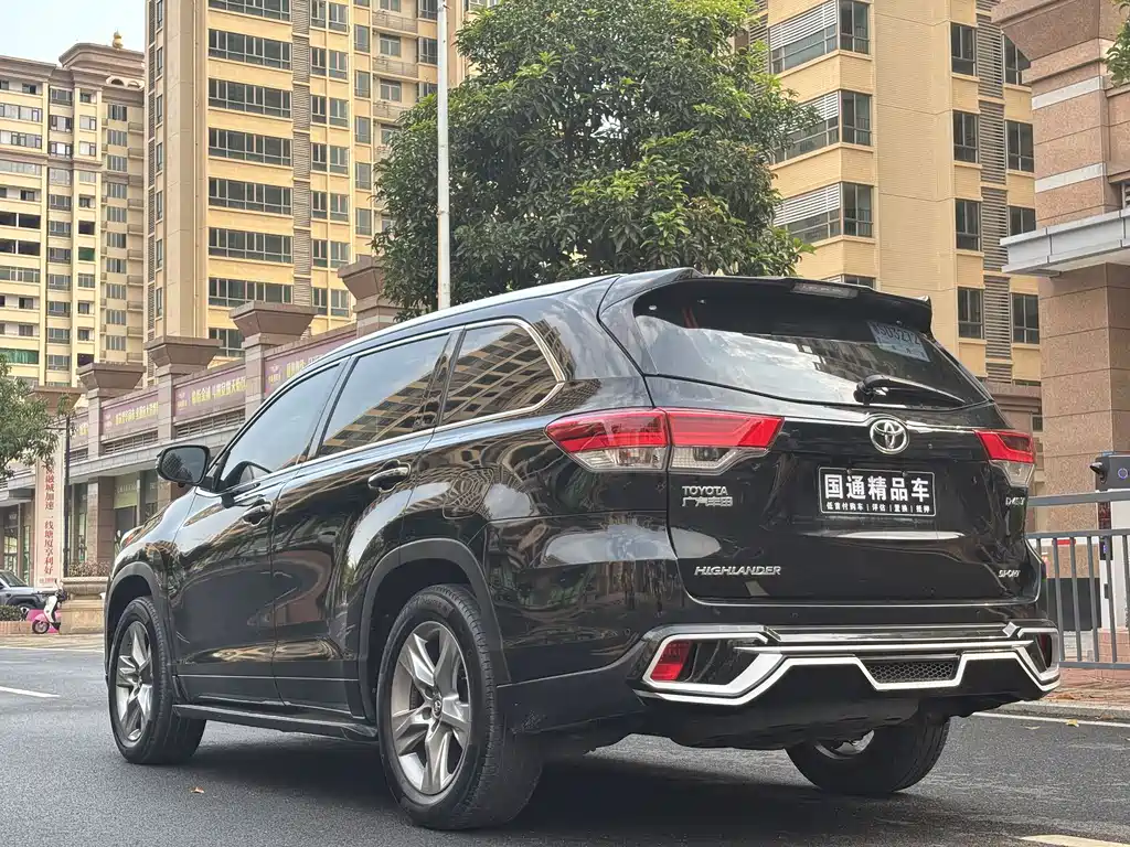 Highlander 2018 2.0T four-wheel drive premium version, 7 seats, National VI купить на сайте DeffCars