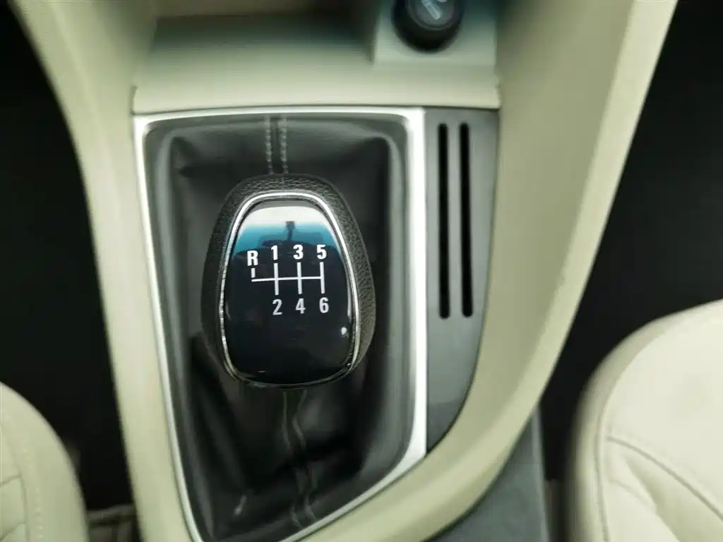 Yinglang 2018 15T Manual Enterprising Type National V купить на сайте DeffCars