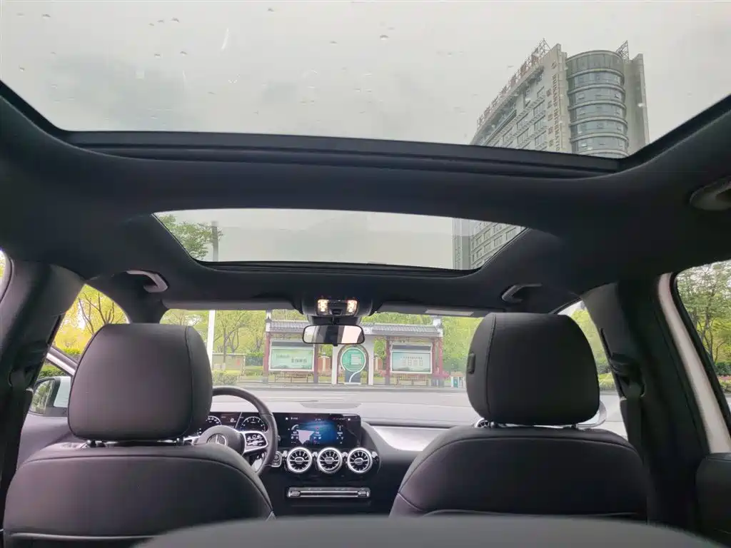 Mercedes-Benz GLA 2023 GLA 200 купить на сайте DeffCars