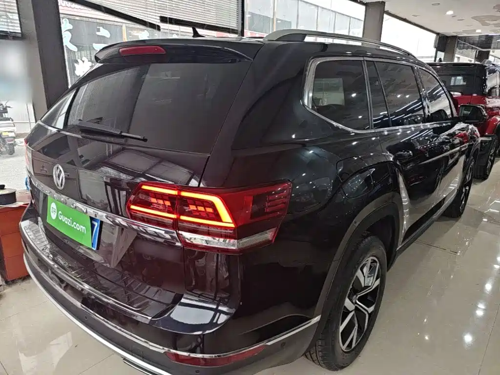 Touron 2019 330TSI 2WD Deluxe Edition National V купить на сайте DeffCars