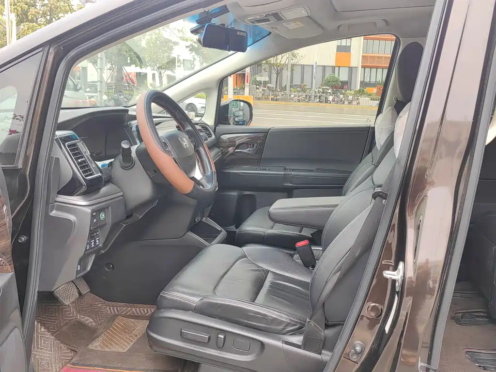 Alison 2016 2.4L Deluxe Edition купить на сайте DeffCars