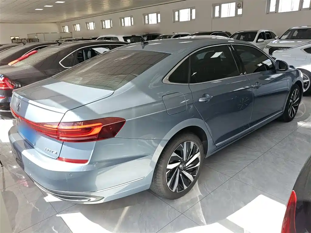 Passat 2022 330TSI Starry Sky Elite Edition купить на сайте DeffCars