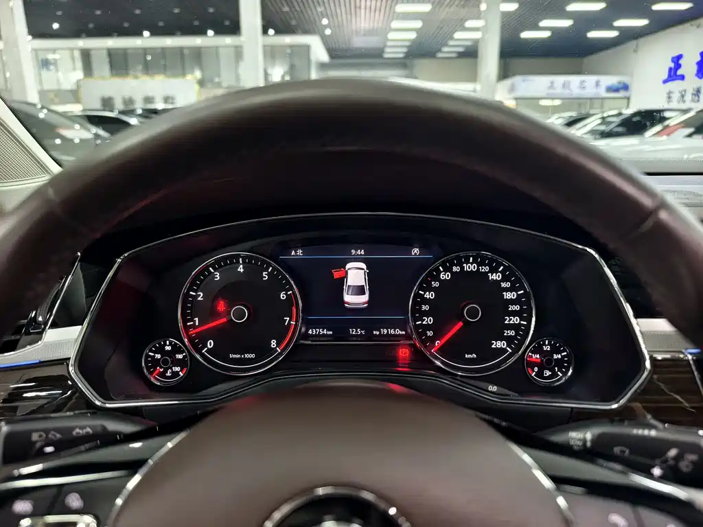 Huiang 2016 480 V6 four-wheel drive extreme version купить на сайте DeffCars