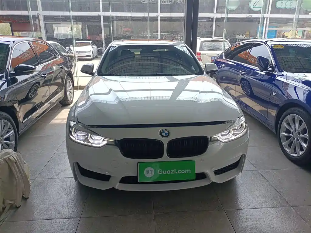 BMW 3 Series 2019 320Li Fashion Model купить на сайте DeffCars