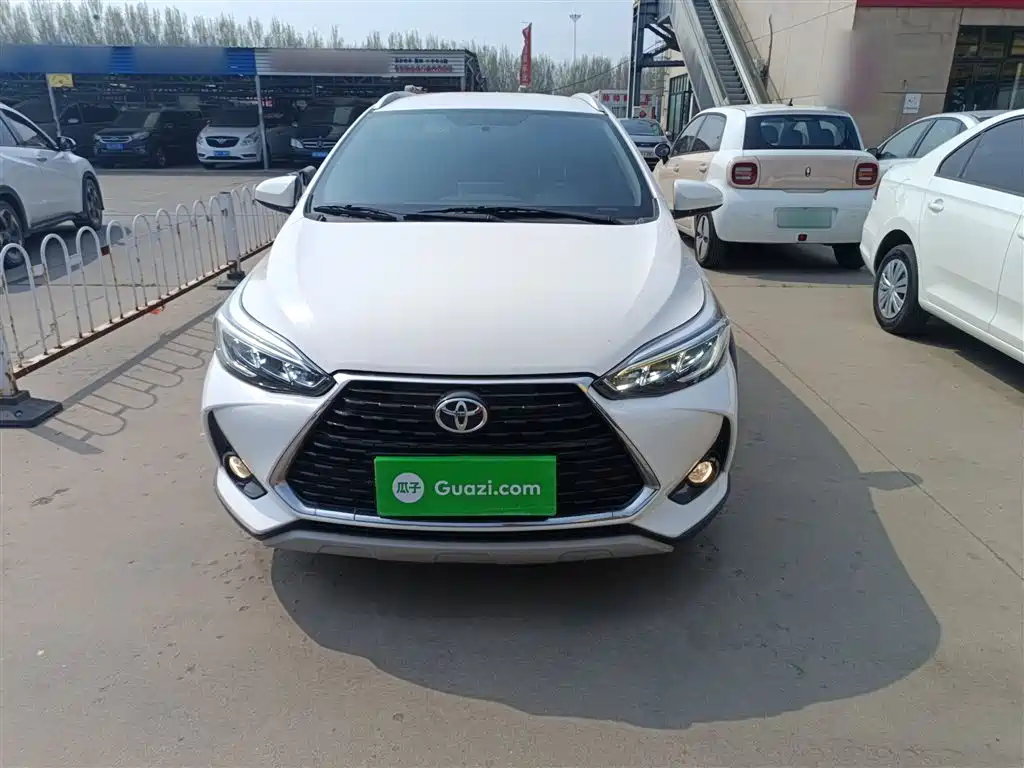 YARiS L Zhixuan 2020 Zhixuan X 1.5L CVT Deluxe Edition купить на сайте DeffCars