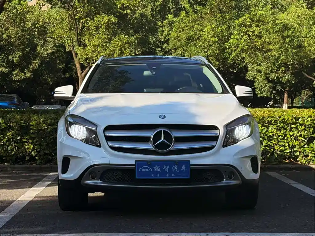 Mercedes-Benz GLA 2017 GLA 200 Dynamic купить на сайте DeffCars