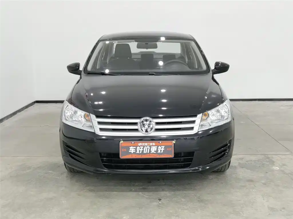 Santana 2015 1.4L Manual Fashion Edition купить на сайте DeffCars