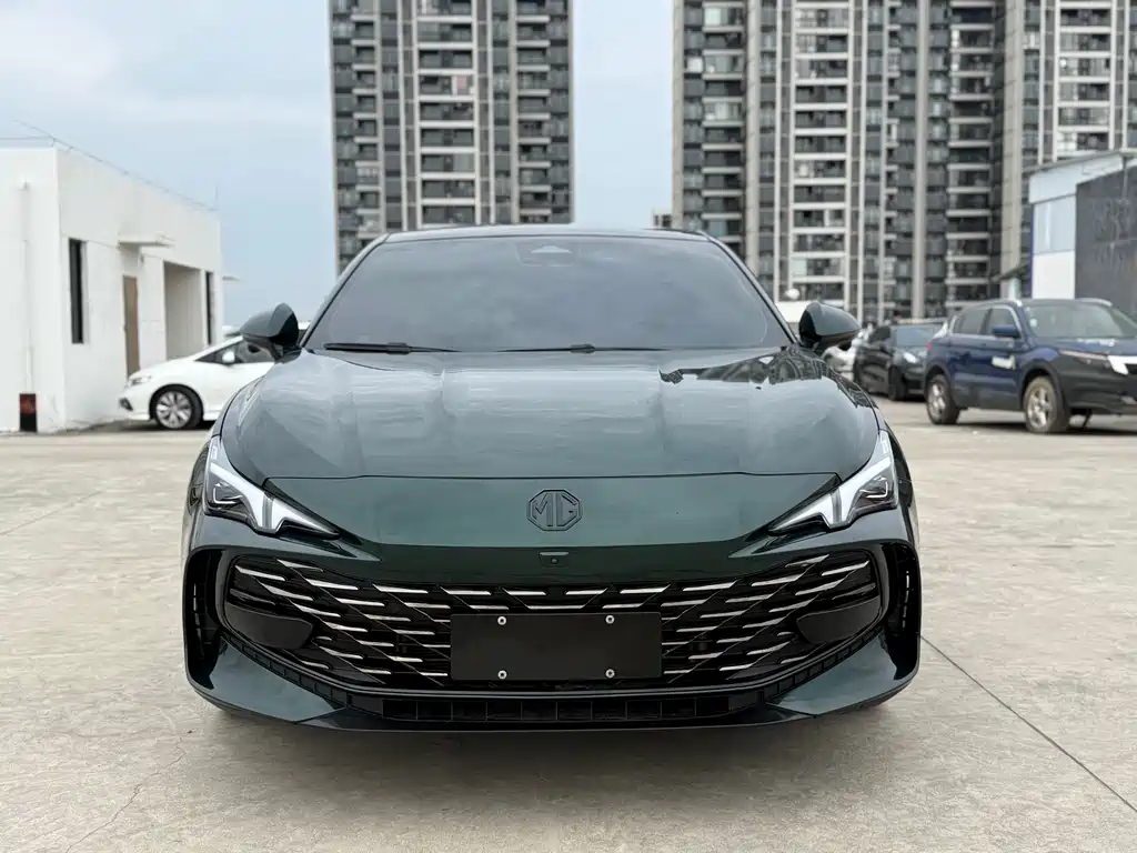 MG7 2023 2.0T Automatic Beauty Hunting Luxury Edition купить на сайте DeffCars