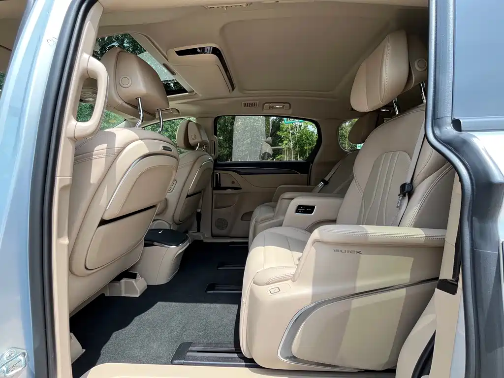 Buick GL8 New Energy 2025 Lu Shang Exclusive Edition купить на сайте DeffCars