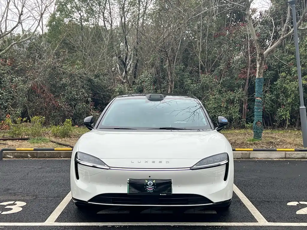 Zhijie S7 2024 Max купить на сайте DeffCars