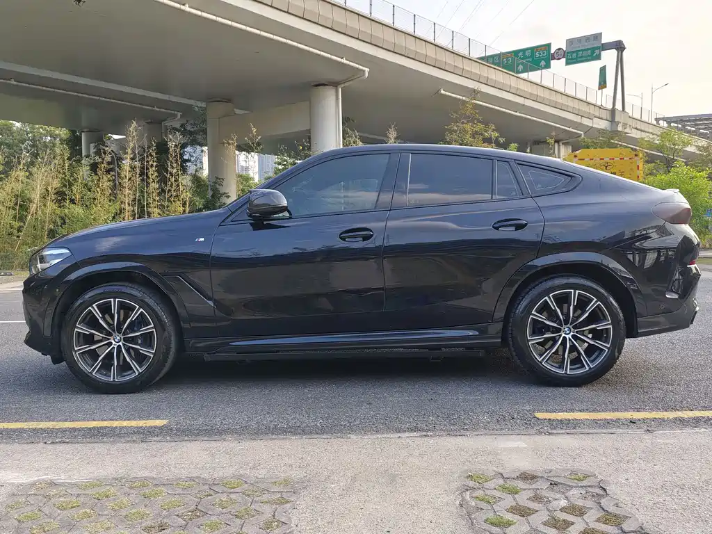 BMW X6 2022 facelift xDrive30i M sports package купить на сайте DeffCars