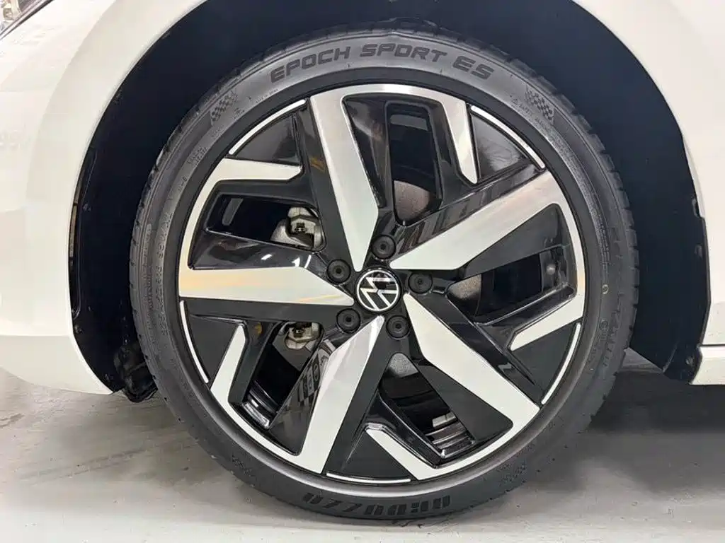 Lingdu 2022 Lingdu L 280TSI DSG Hot Edition купить на сайте DeffCars