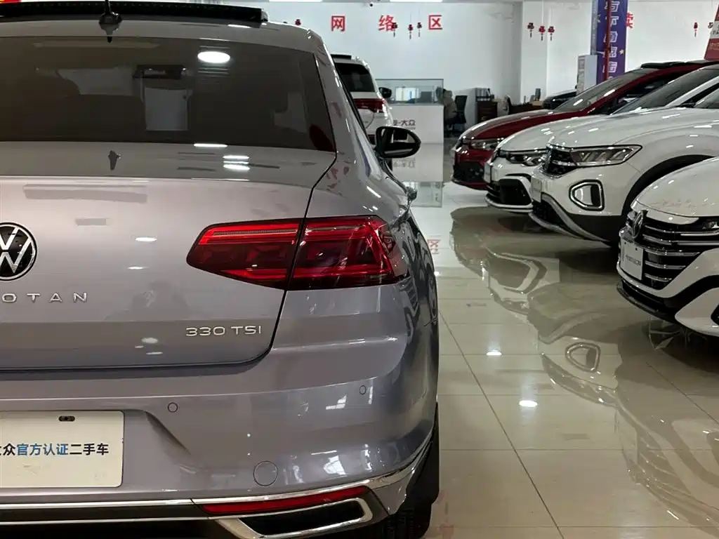 Magotan 2020 330TSI DSG luxury model купить на сайте DeffCars