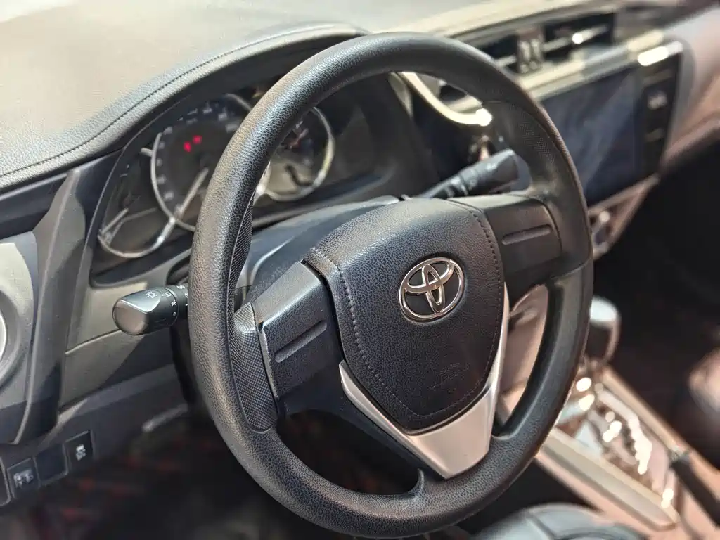 Corolla 2017 facelift 1.2T S-CVT GL купить на сайте DeffCars