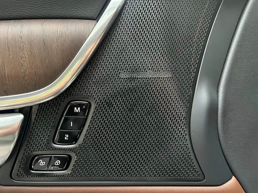 Volvo S90 2023 B5 Zhiyuan Luxury Edition купить на сайте DeffCars