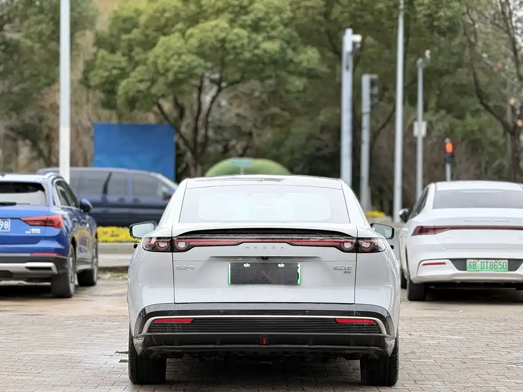 Mazda EZ-6 2024 Pure Electric 480 Zhiyue Edition купить на сайте DeffCars