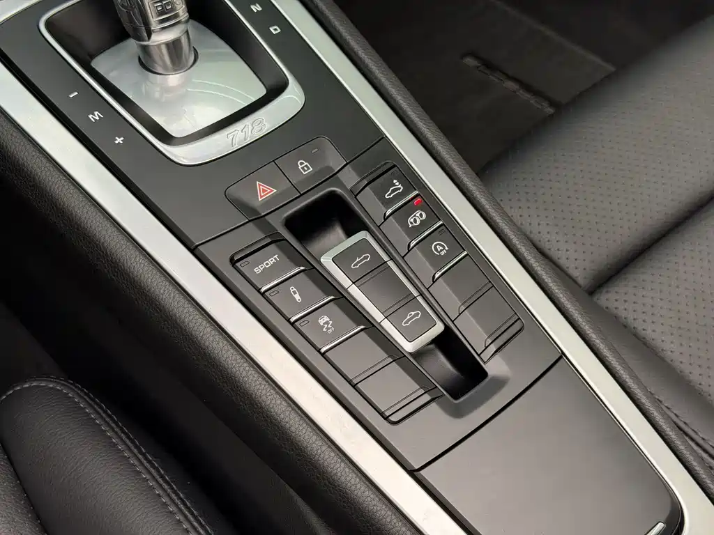 Porsche 718 2023 Boxster Style Edition 2.0T купить на сайте DeffCars