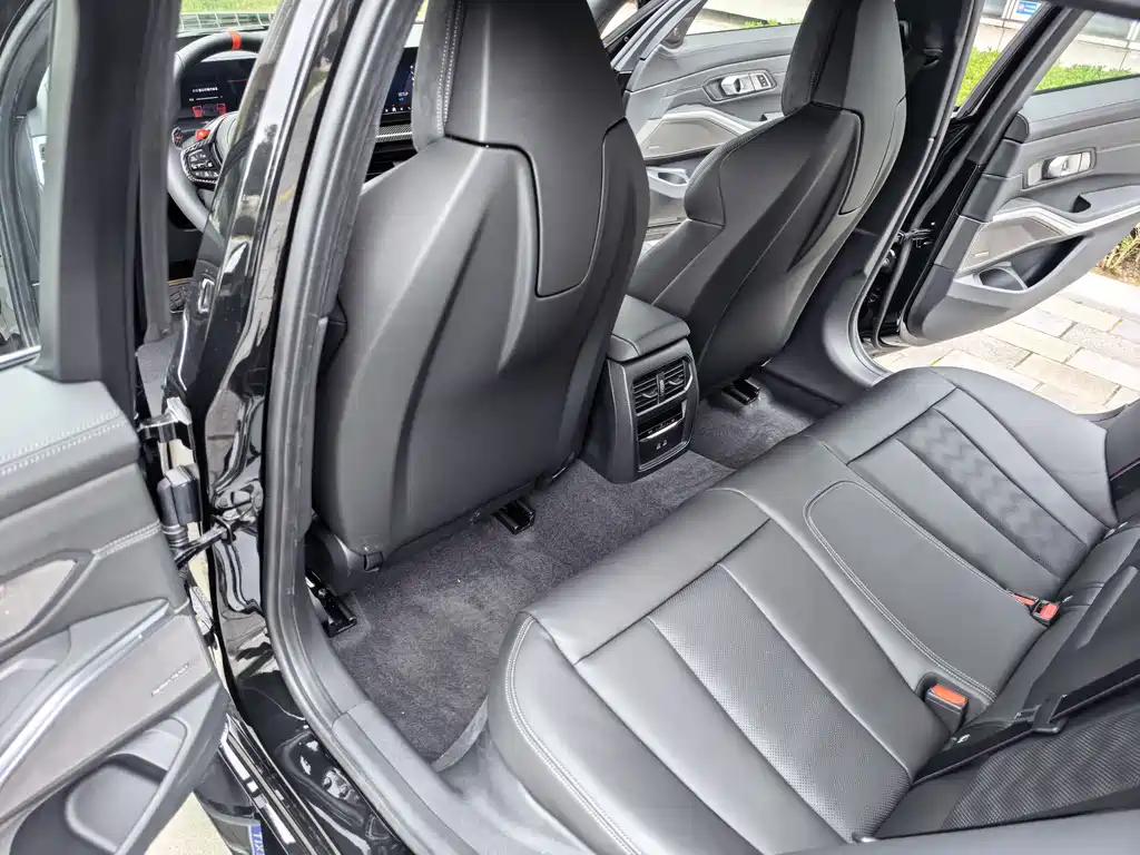 BMW M3 2026 M3 Touring Edition M xDrive Thunder Edition купить на сайте DeffCars