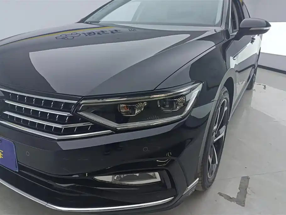 Magotan 2023 2 million commemorative edition 330TSI DSG luxury model купить на сайте DeffCars
